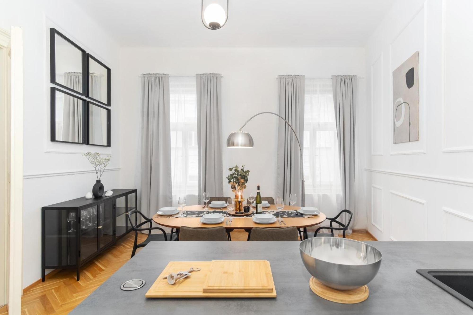 Stru House By Prague Days - Luxurious Apartments Next To National Theatre Exterior foto